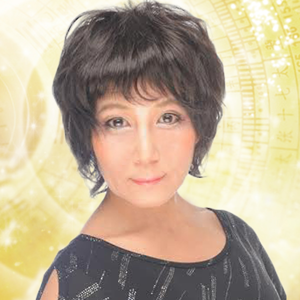 電話占い カリス 伊真理 先生（イマリ 先生）