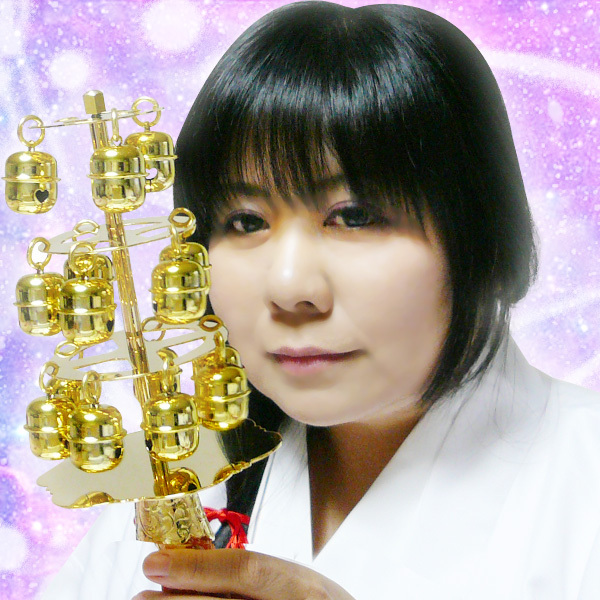 瑠璃珂 （るりか）先生プロフィール