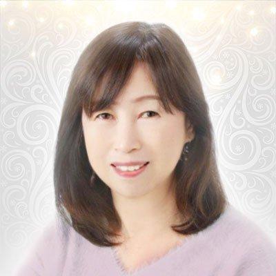 玲（レイ）先生