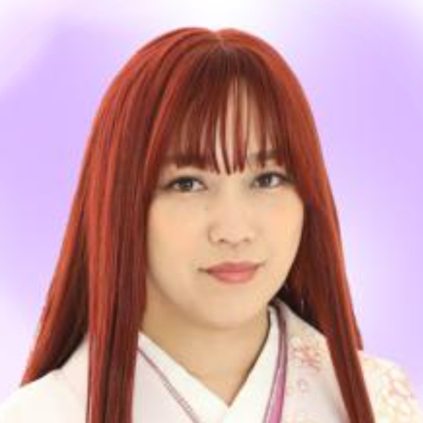 結論：明日香 （あすか）先生は「現状は鋭いが、未来予測は賛否両論」な占い師